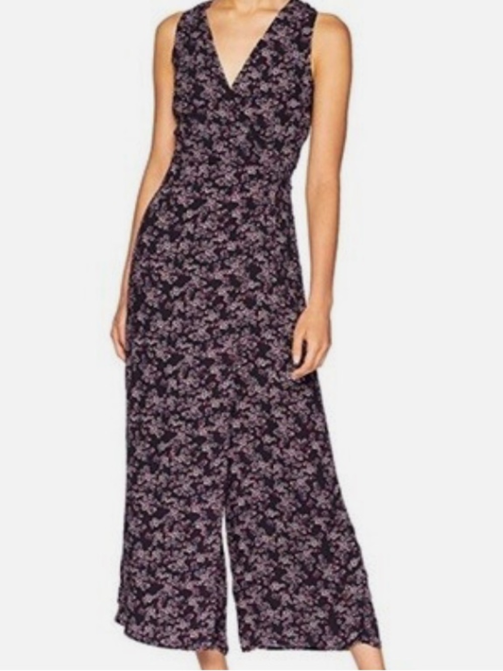 Jack by BB Dakota NWT Floral V-neck Jumpsuit